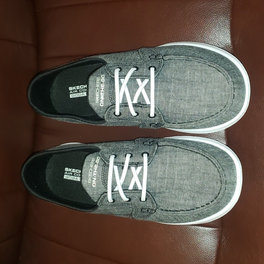 SKECHERS ON THE GO SLIP ON BOAT SHOES